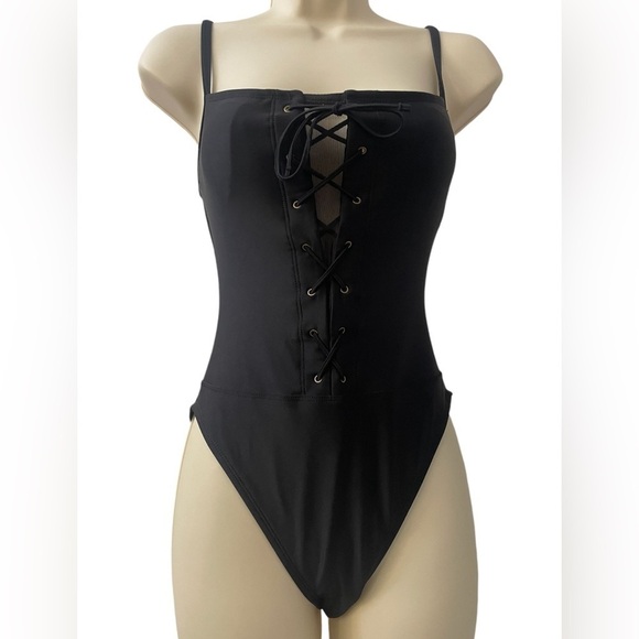 La Blanca by Rob Beattie Black One-Piece Bathing Suit, Lace Front Closure Size 6 - Picture 1 of 7